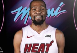 Kaiyun体育投注杜兰特在热火比赛中战术调整，出色防守引发热议！